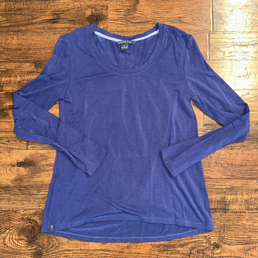 Free Fly Apparel Women's Blue Long Sleeve Top
